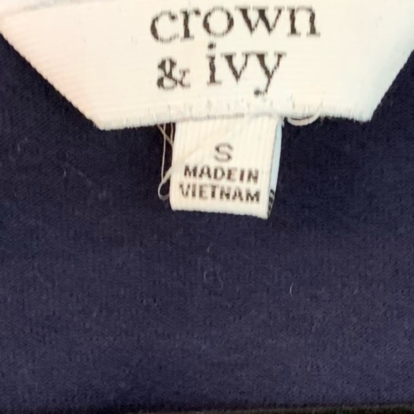 Crown & Ivy, Short Ruffle Sleeve Top, Navy Blue, Size S - Picture 3 of 4